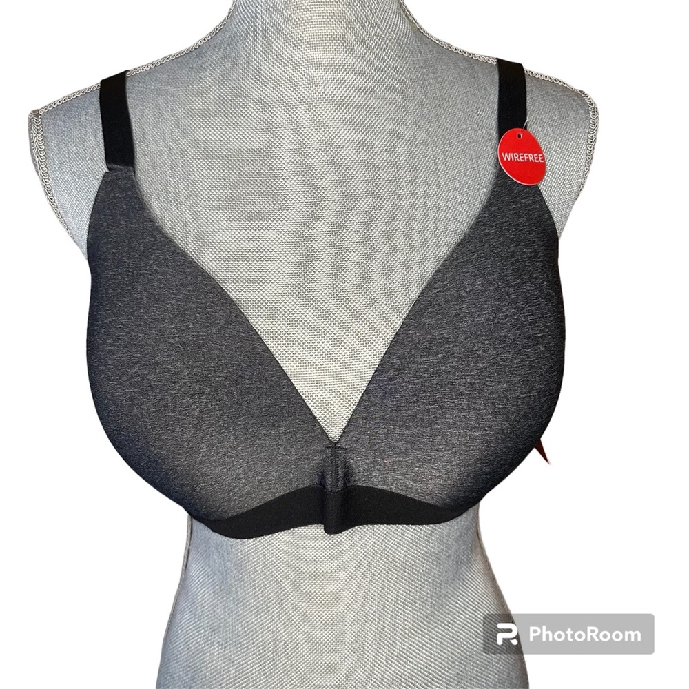 NWT STRM LINE BRA WIREFREE SIZE 40D
